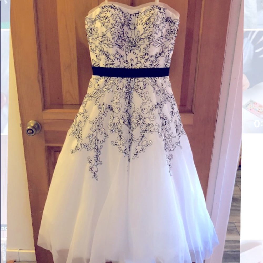 Isaac Mizrahi High to Low Wedding Gown